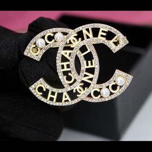 Meet your Posher, Chanelle